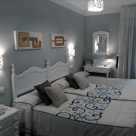 Zuhayra Otel Zuheros