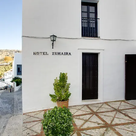 Zuhayra Otel Zuheros